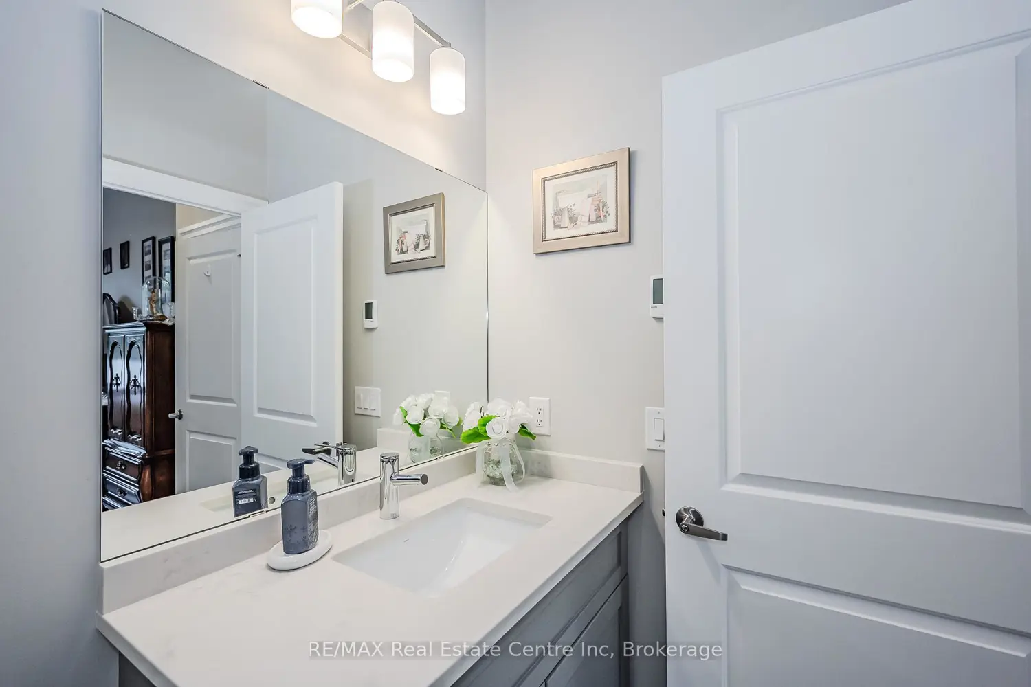 Additional image 11 of 1880 Gordon Street 104