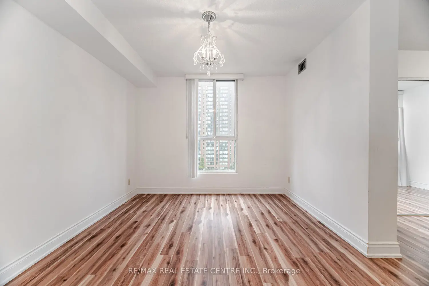 Additional image 6 of 115 Hillcrest Avenue 811