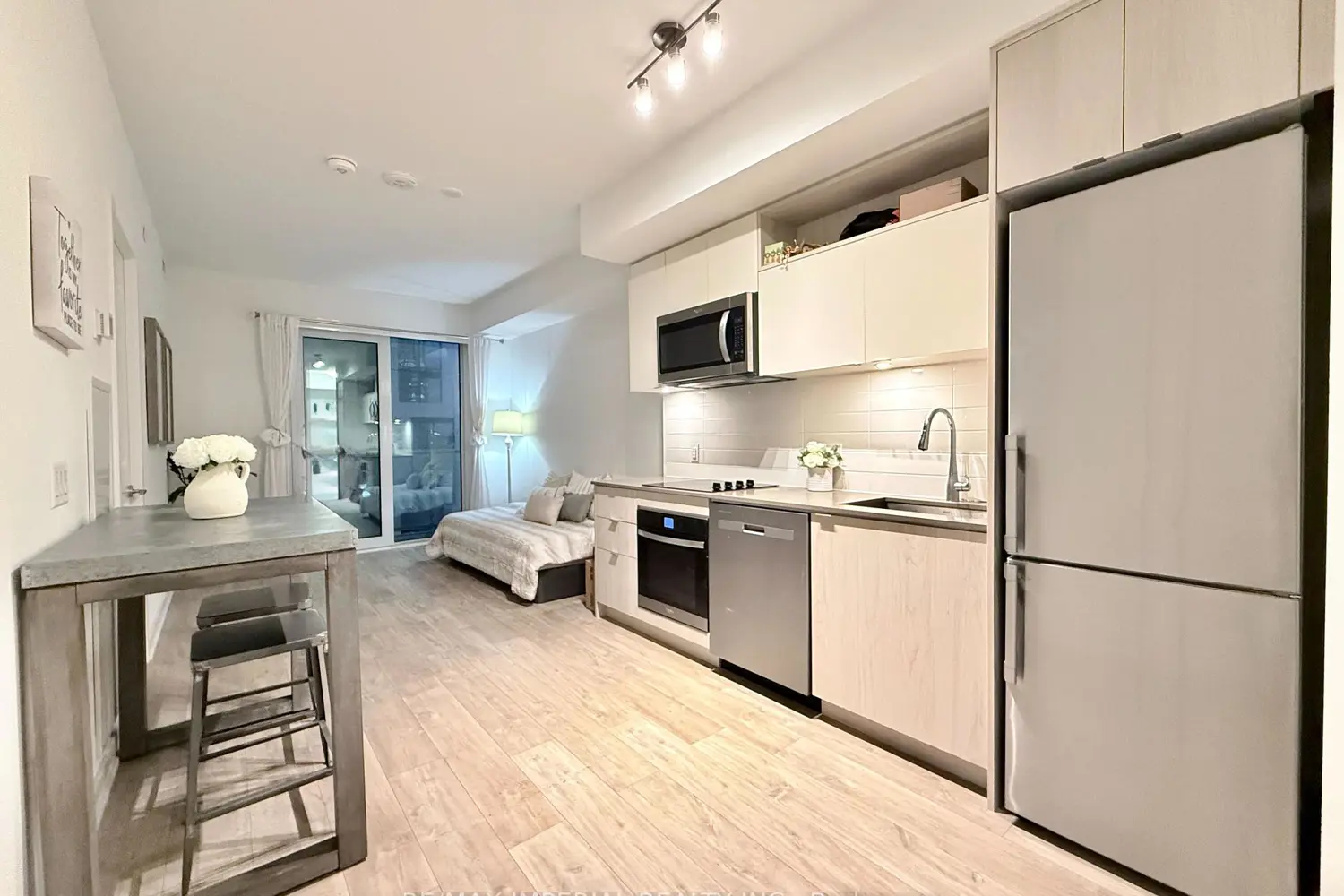 Additional image 12 of 100 Dalhousie Street 1612