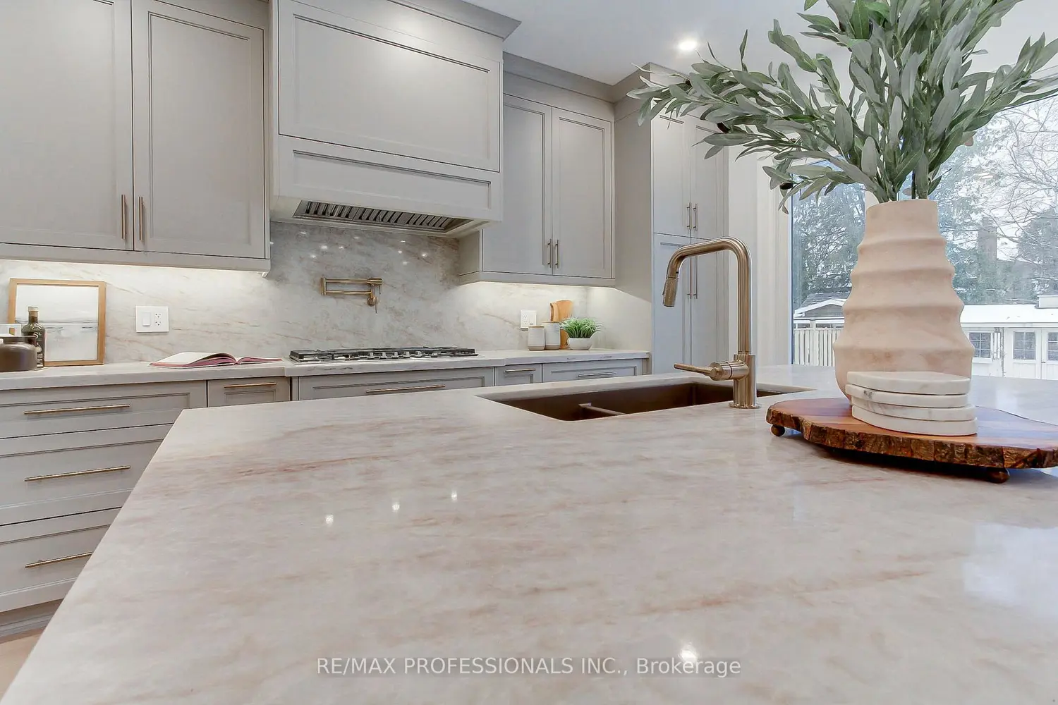 Additional image 4 of 432 Smith Avenue