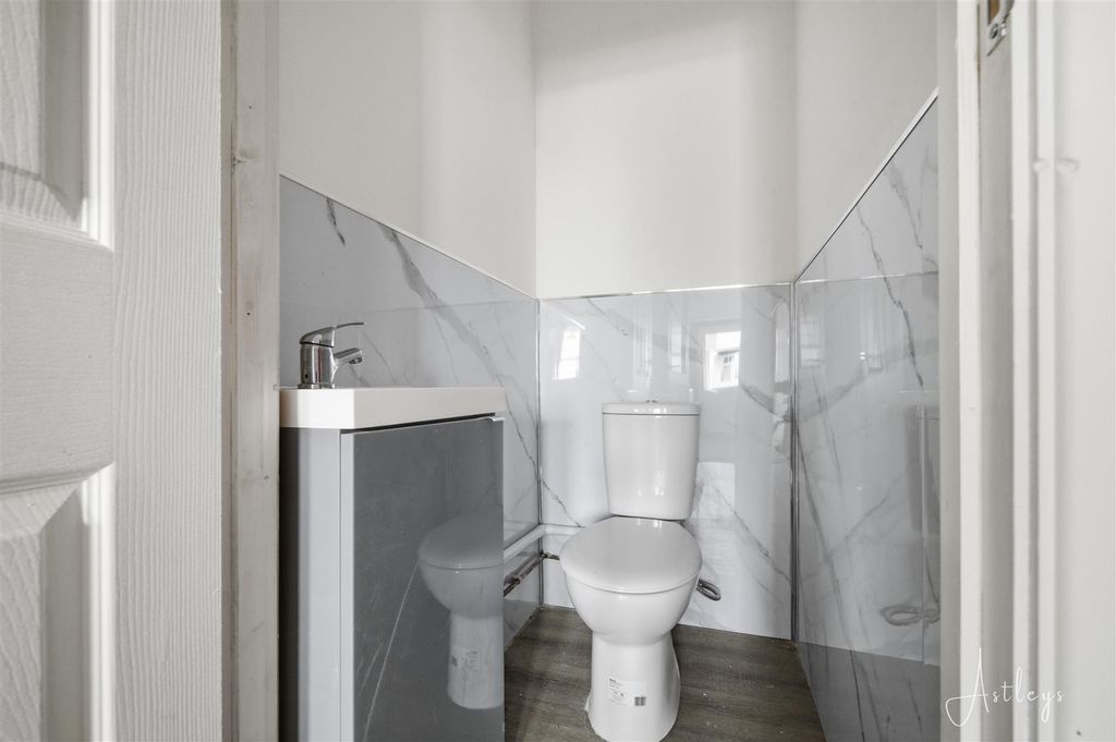 Additional image 8 of 3 bed semi-detached house for saleLong Oaks Avenue, Uplands, Swansea SA2