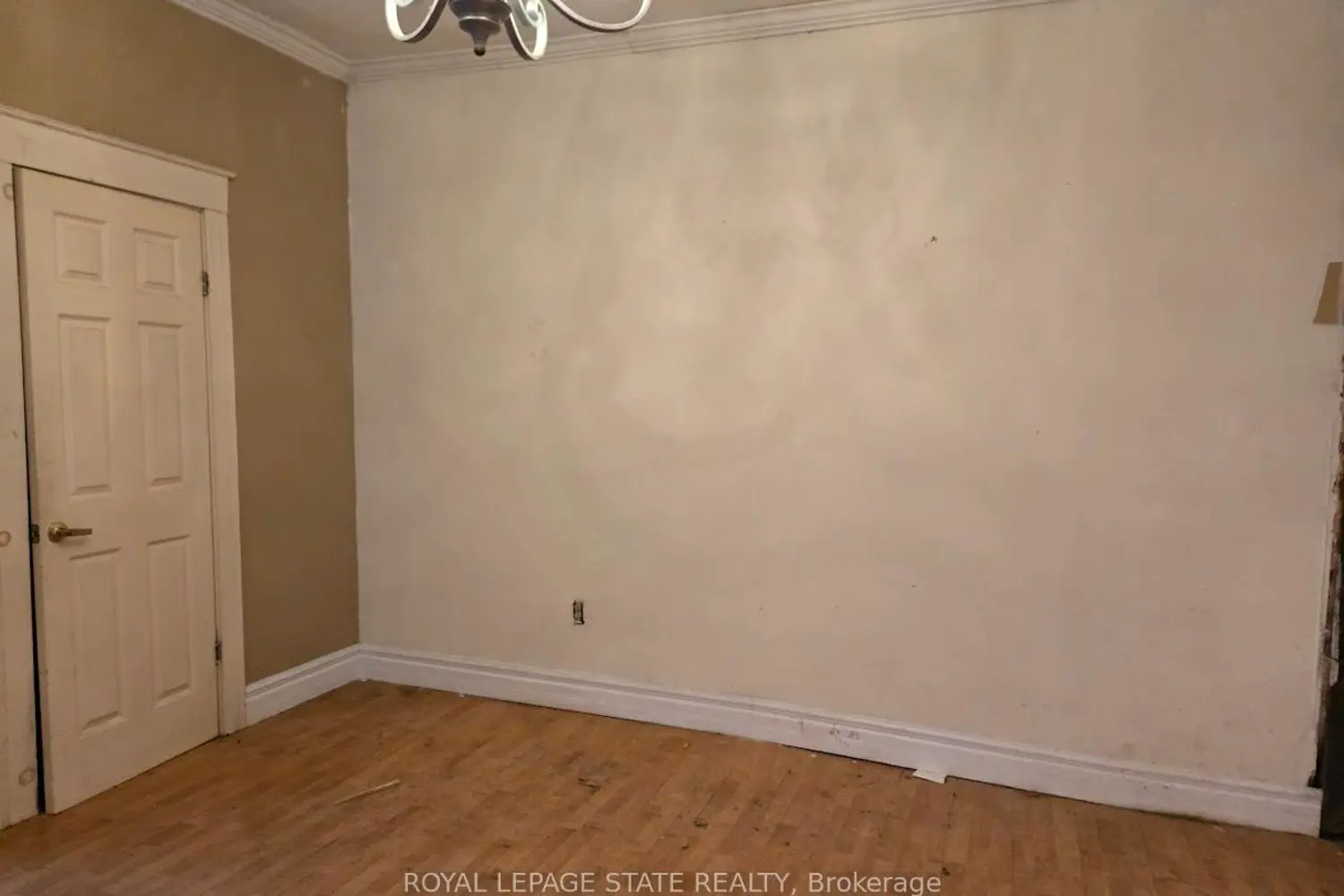 Additional image 5 of 4336 Elgin Street