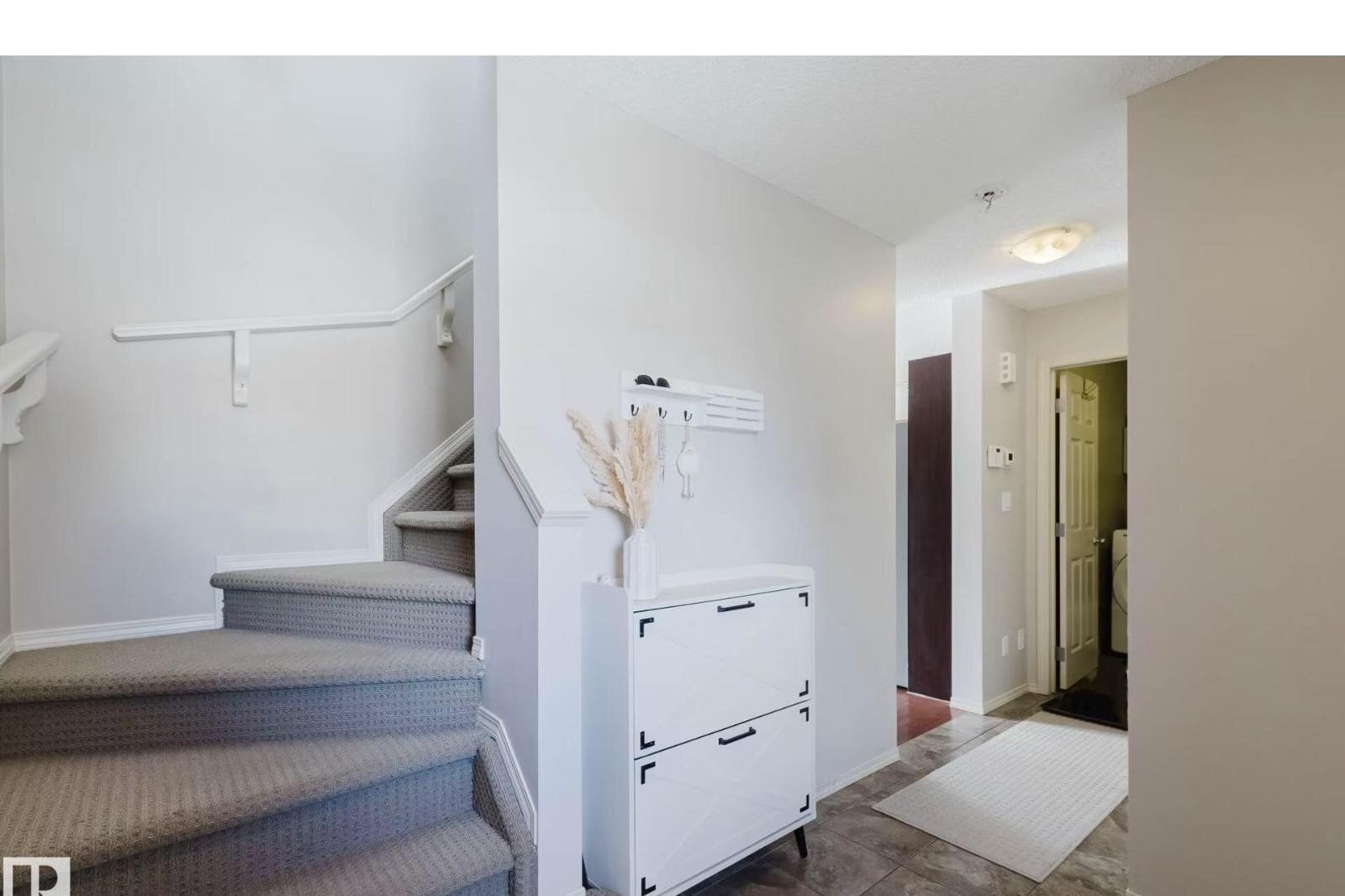 Additional image 8 of 2349 Lemieux Place NW, Edmonton, AB, T6R0C3