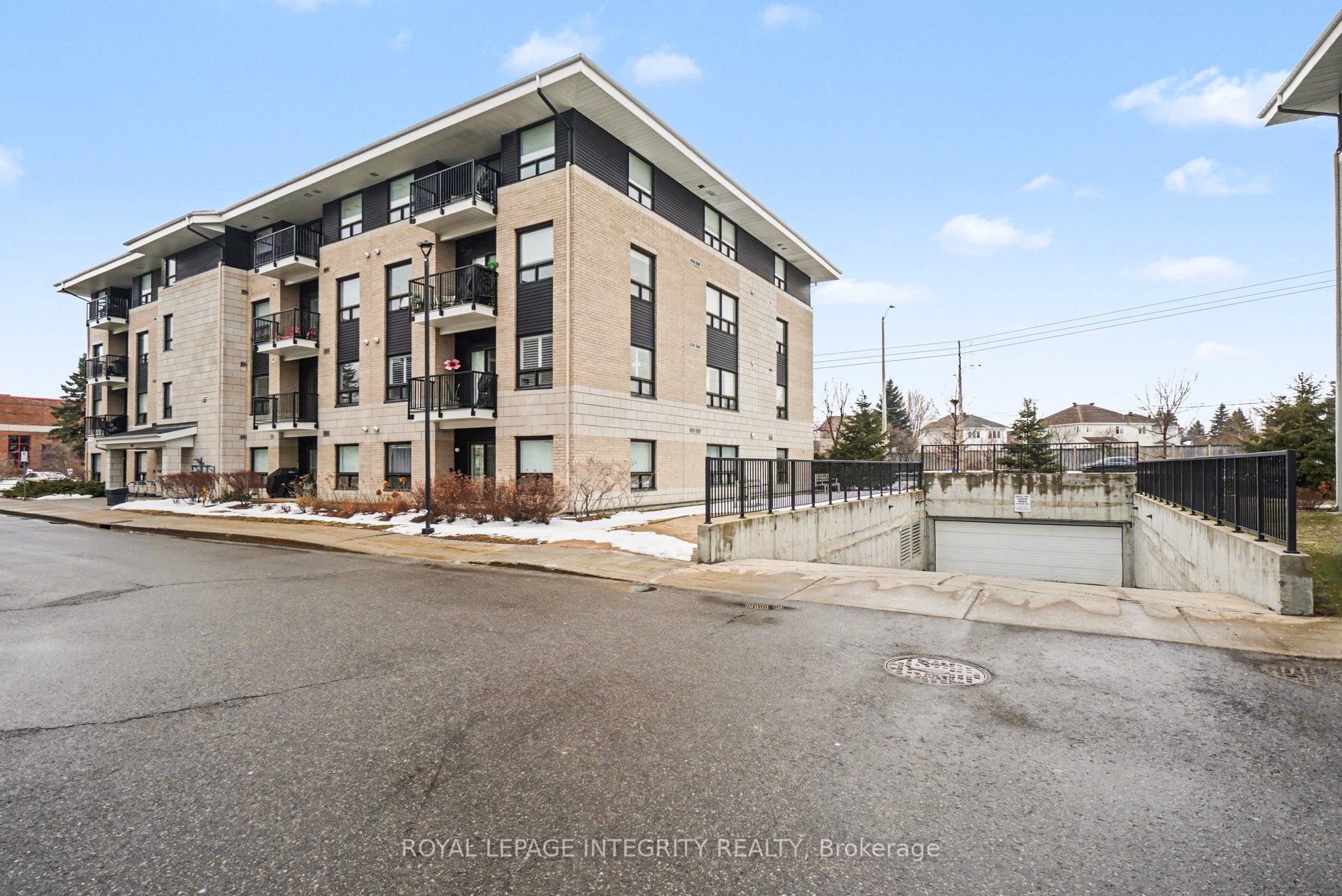 Additional image 2 of 201-200 Winterfell Private, Ottawa, ON, K1G 4J1