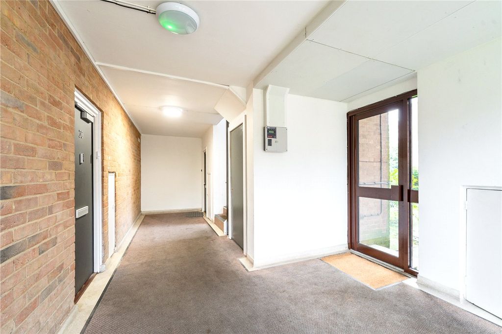 Additional image 20 of 2 bed flat for saleBeechcroft Manor, Weybridge, Surrey KT13