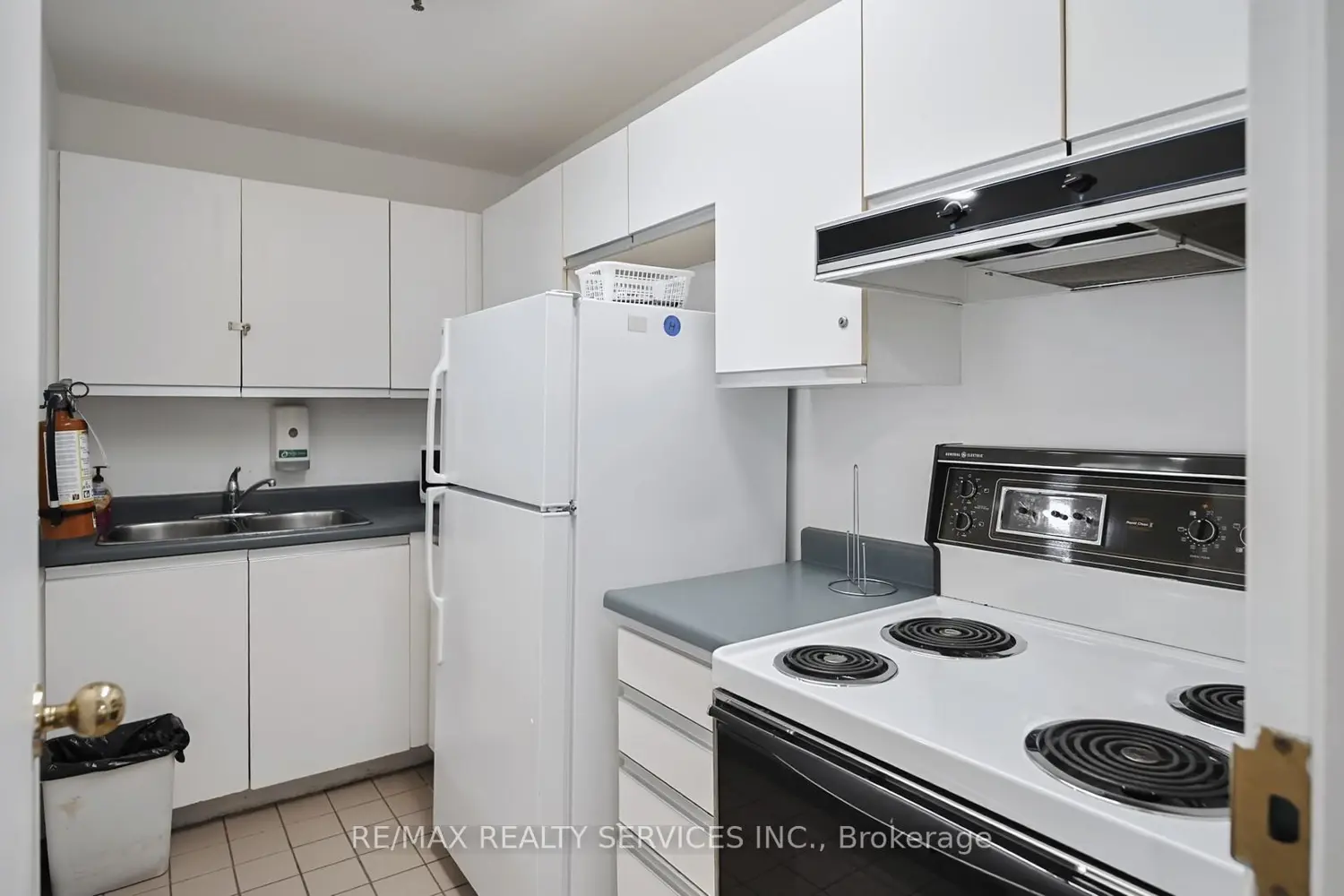 Additional image 17 of 330 Mill Street 909