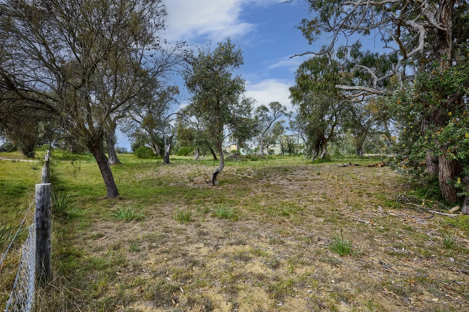 Additional image 8 of 7-13 Cooper Street, Paradise Beach VIC 3851