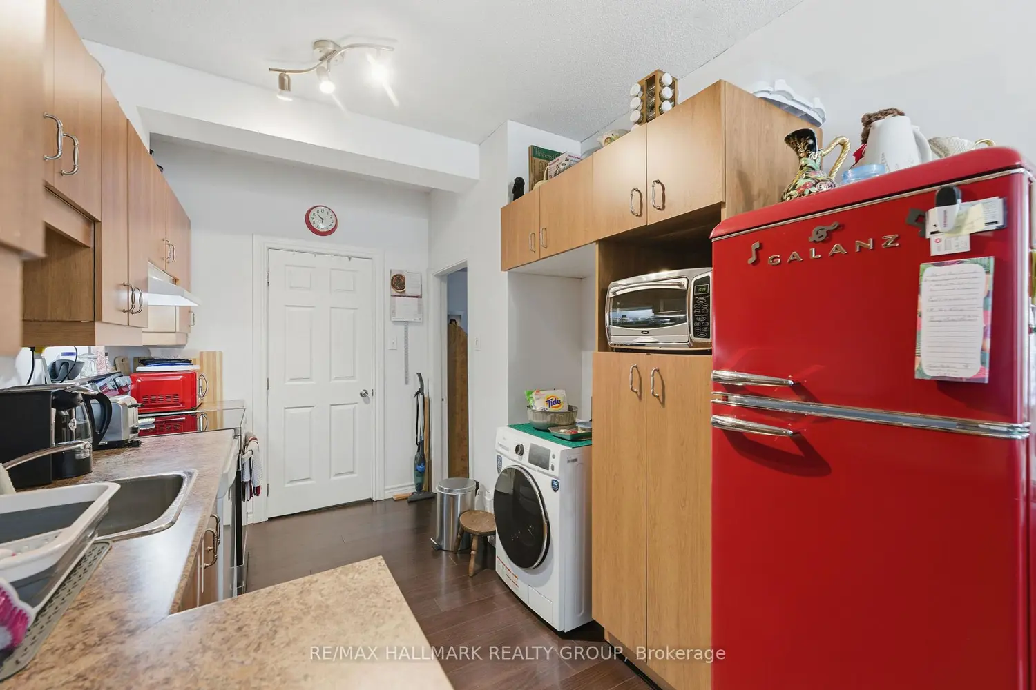 Additional image 15 of 1042 King Street