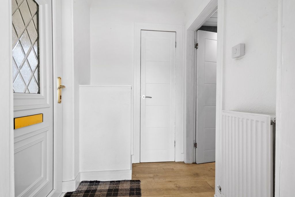 Additional image 4 of 1 bed flat for saleMilton Road, Galston KA4