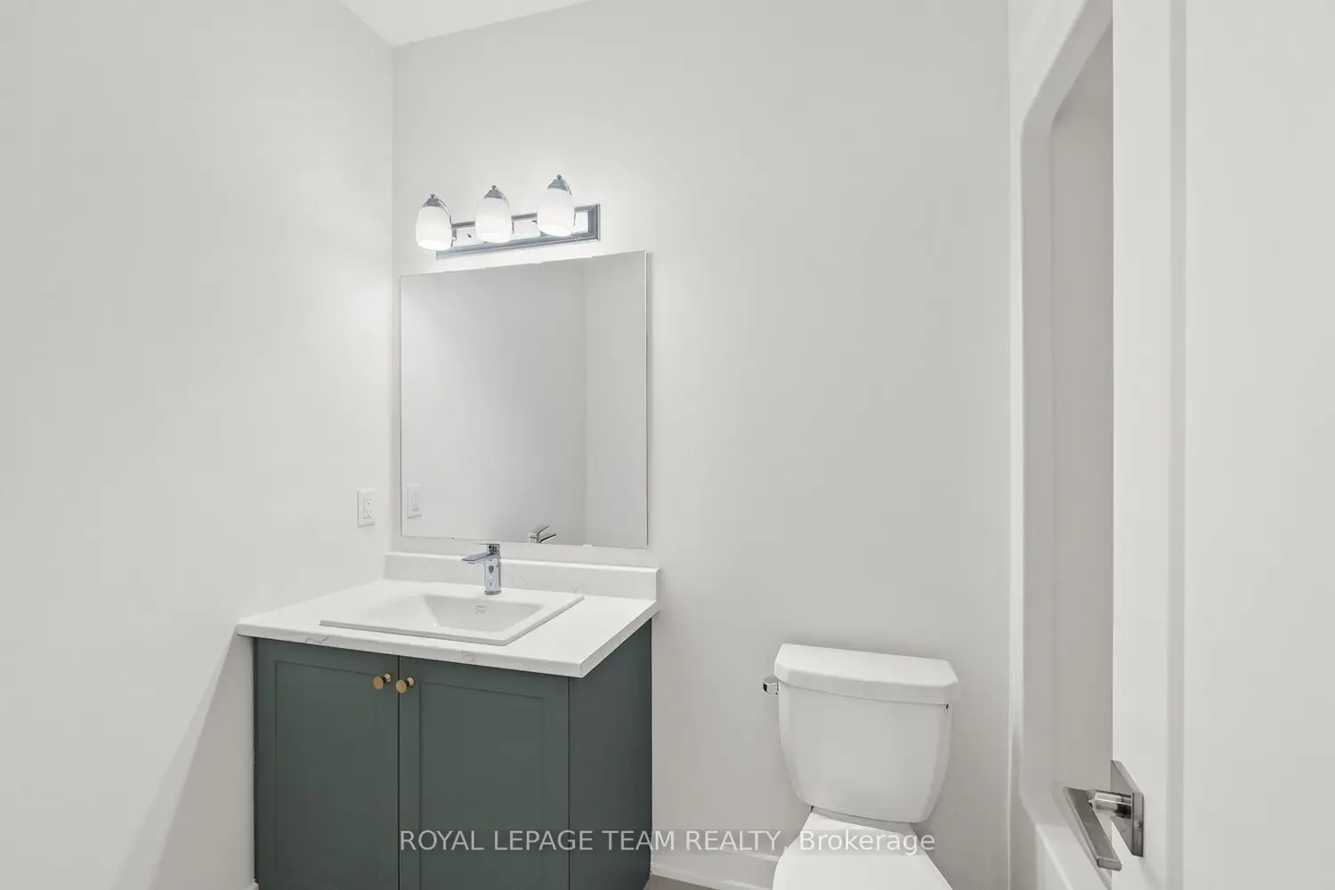 Additional image 12 of 1086 Moore Street