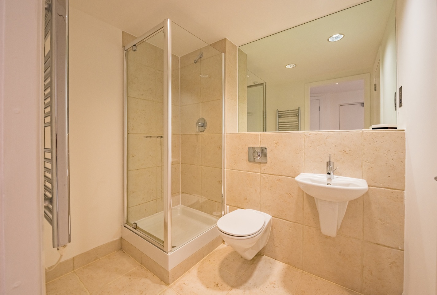 Additional image 20 of 2 Bed Flat, Riverside Way, LS1, N1 7GU