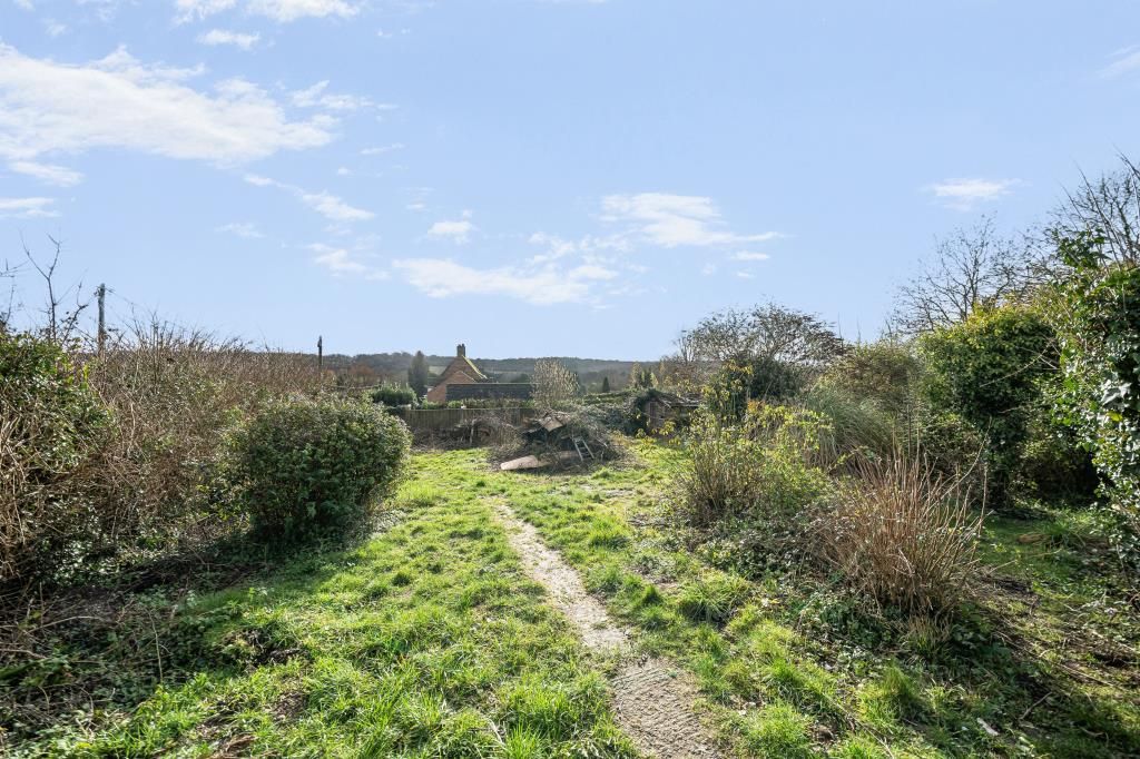 Land for saleChilton Foliat, Berkshire RG17