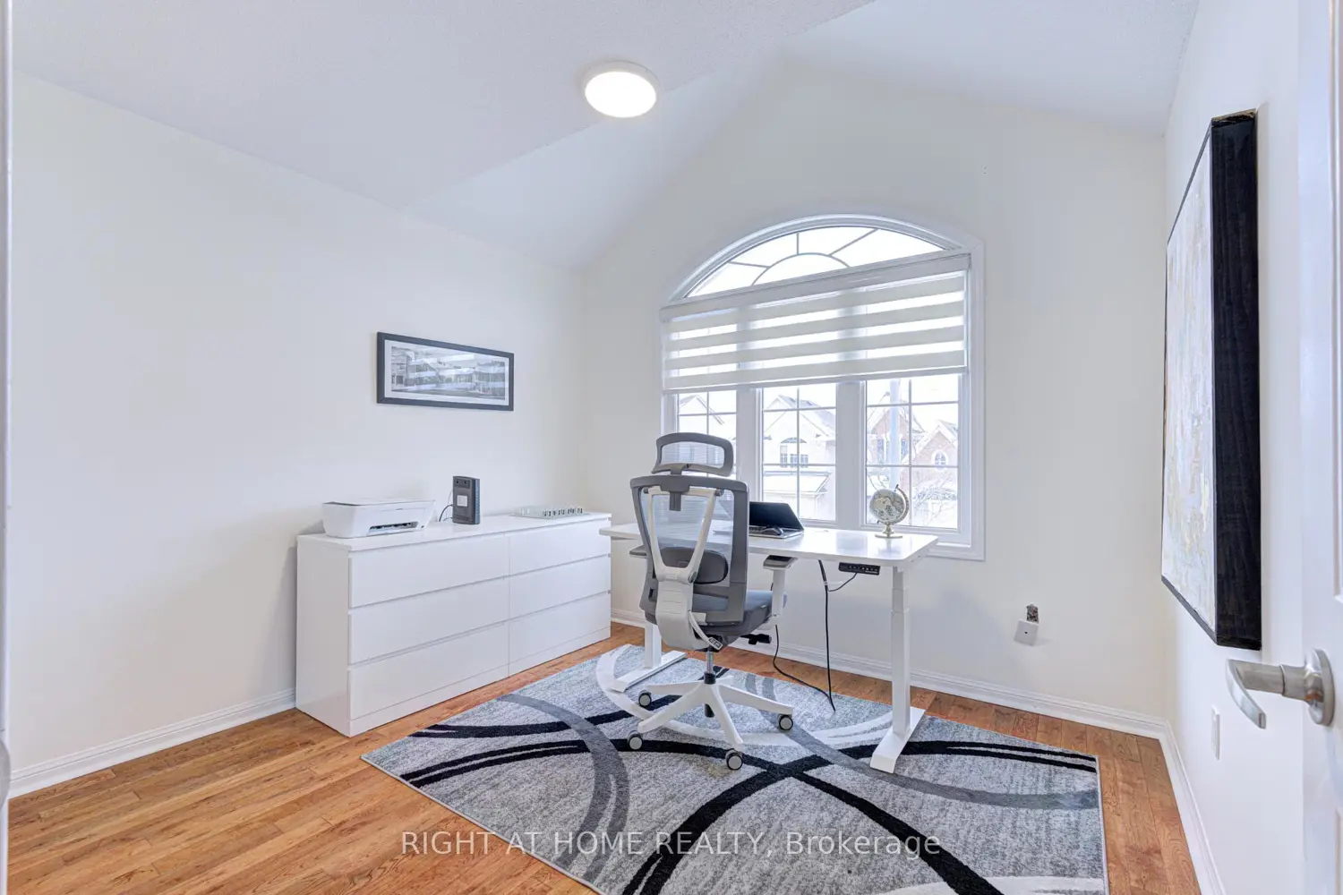Additional image 17 of 796 Rayner Court