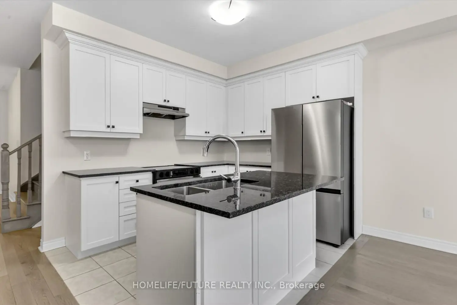 Additional image 17 of 180 Mumbai Drive