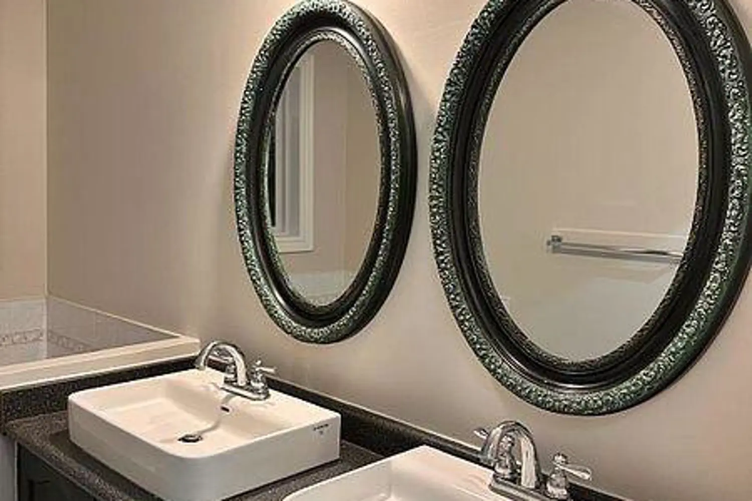 Additional image 13 of 3819 Allcroft Road