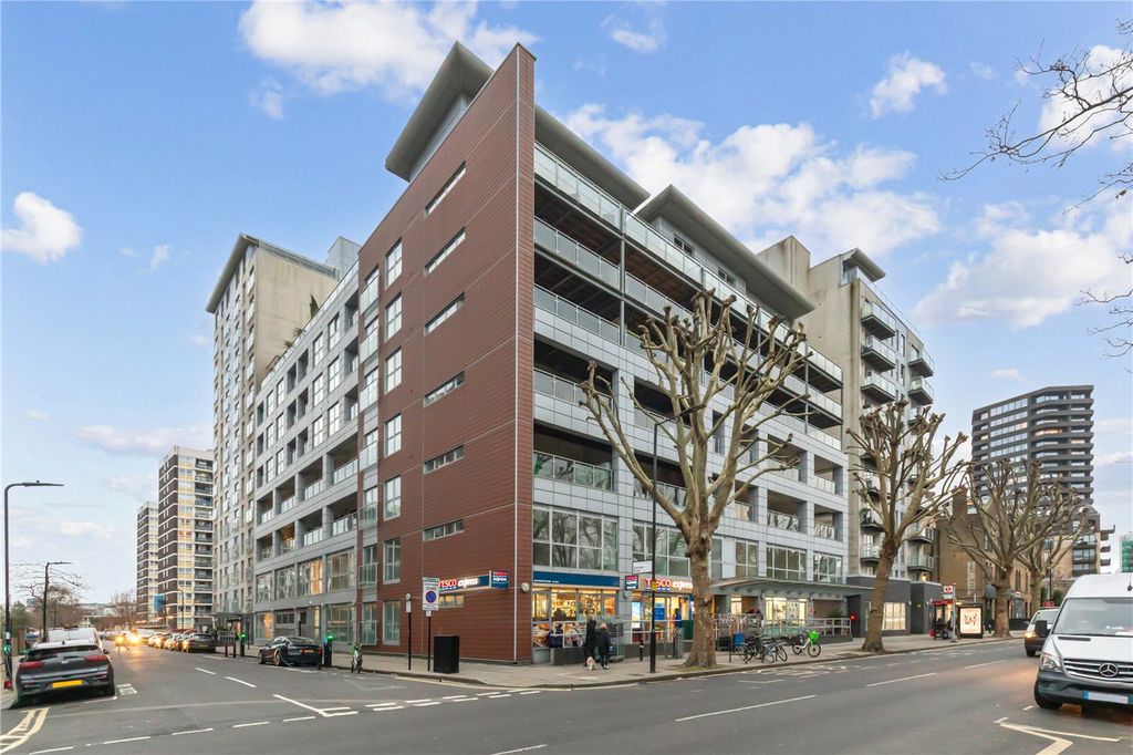 Additional image 2 of 2 bed flat for saleBalmes Road, London N1