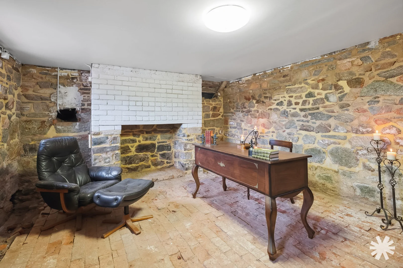 Additional image 31 of 24 Grey Street, York WA 6302