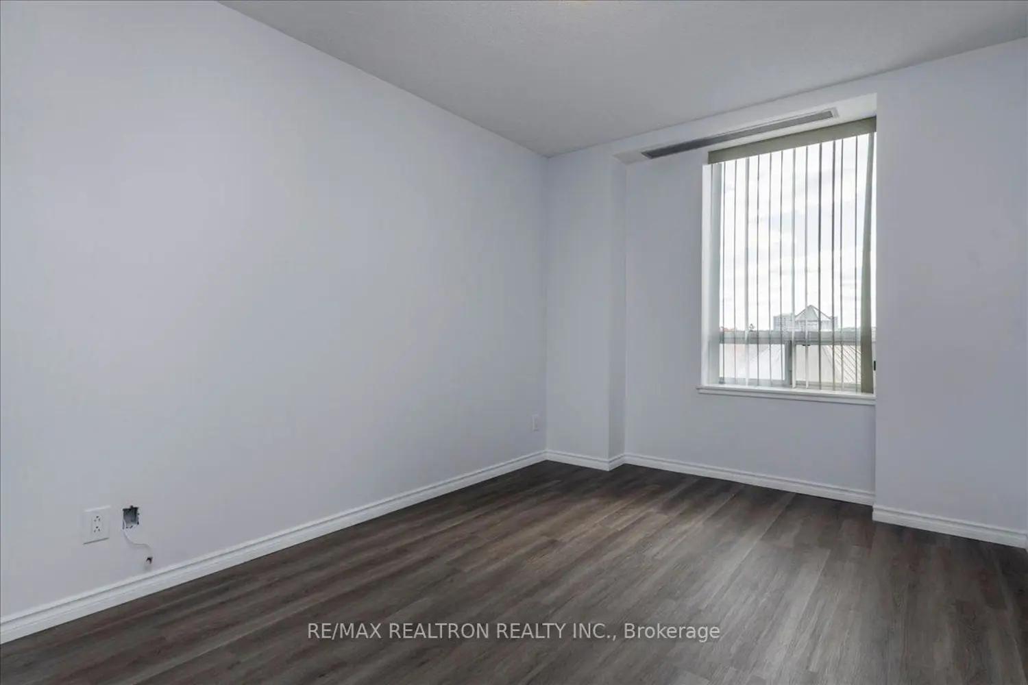 Additional image 9 of 74 Ross Street 48