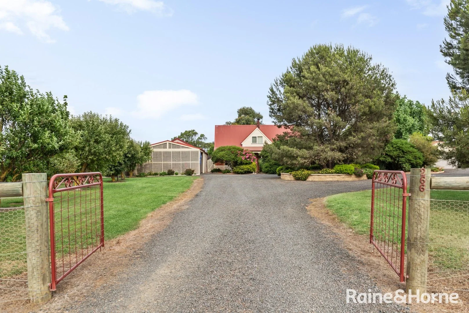 266 Redhill Road, Kyneton VIC 3444