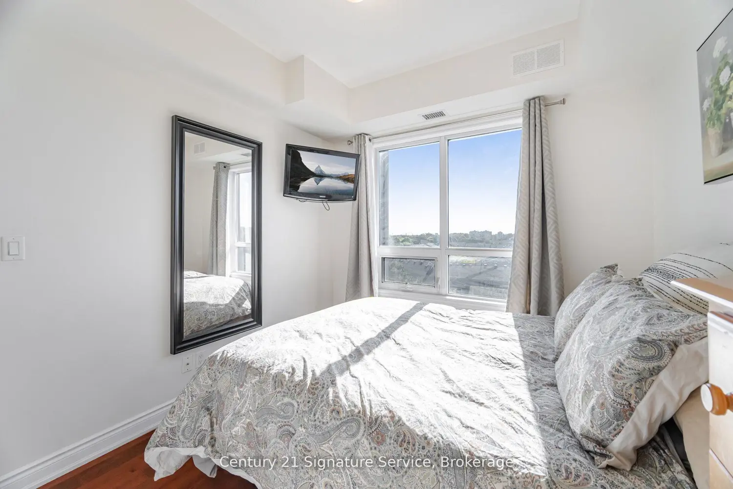 Additional image 11 of 3170 Erin Mills Parkway 401