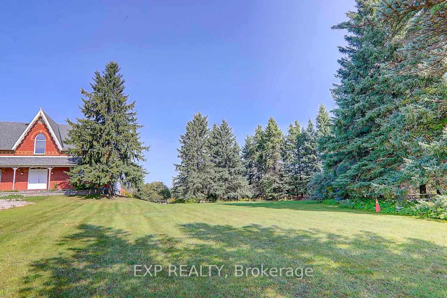 2768 Davis Drive photo 4