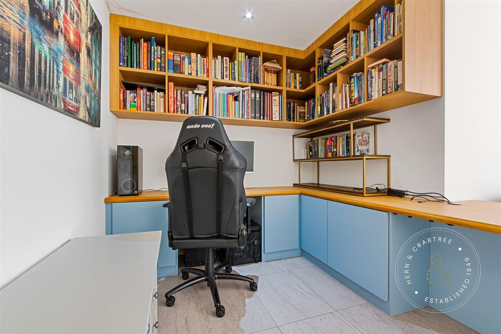 Additional image 17 of 2 bed flat for saleThe Retreat, The Chantry, Llandaff, Cardiff CF5