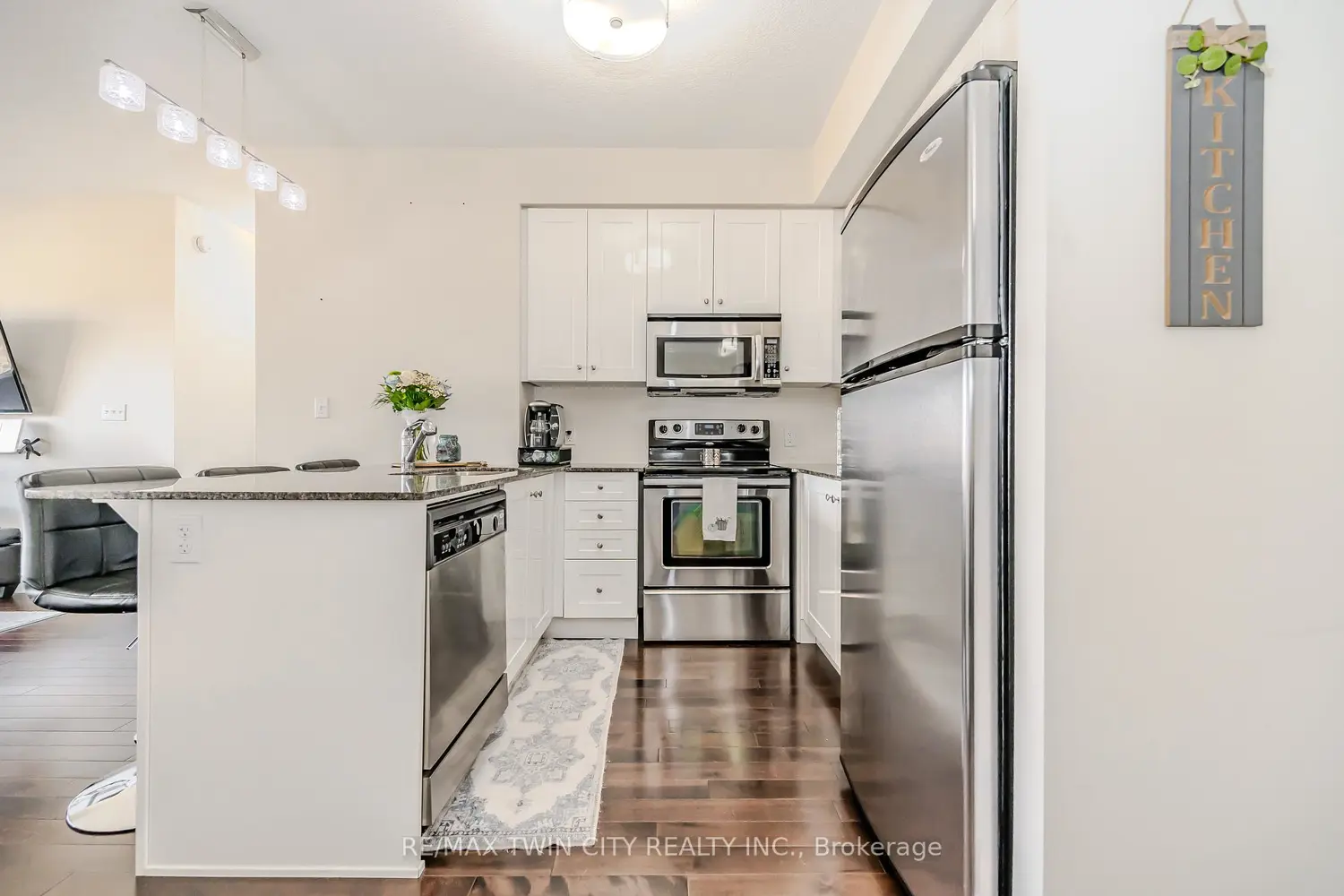 Additional image 5 of 170 Water Street 807