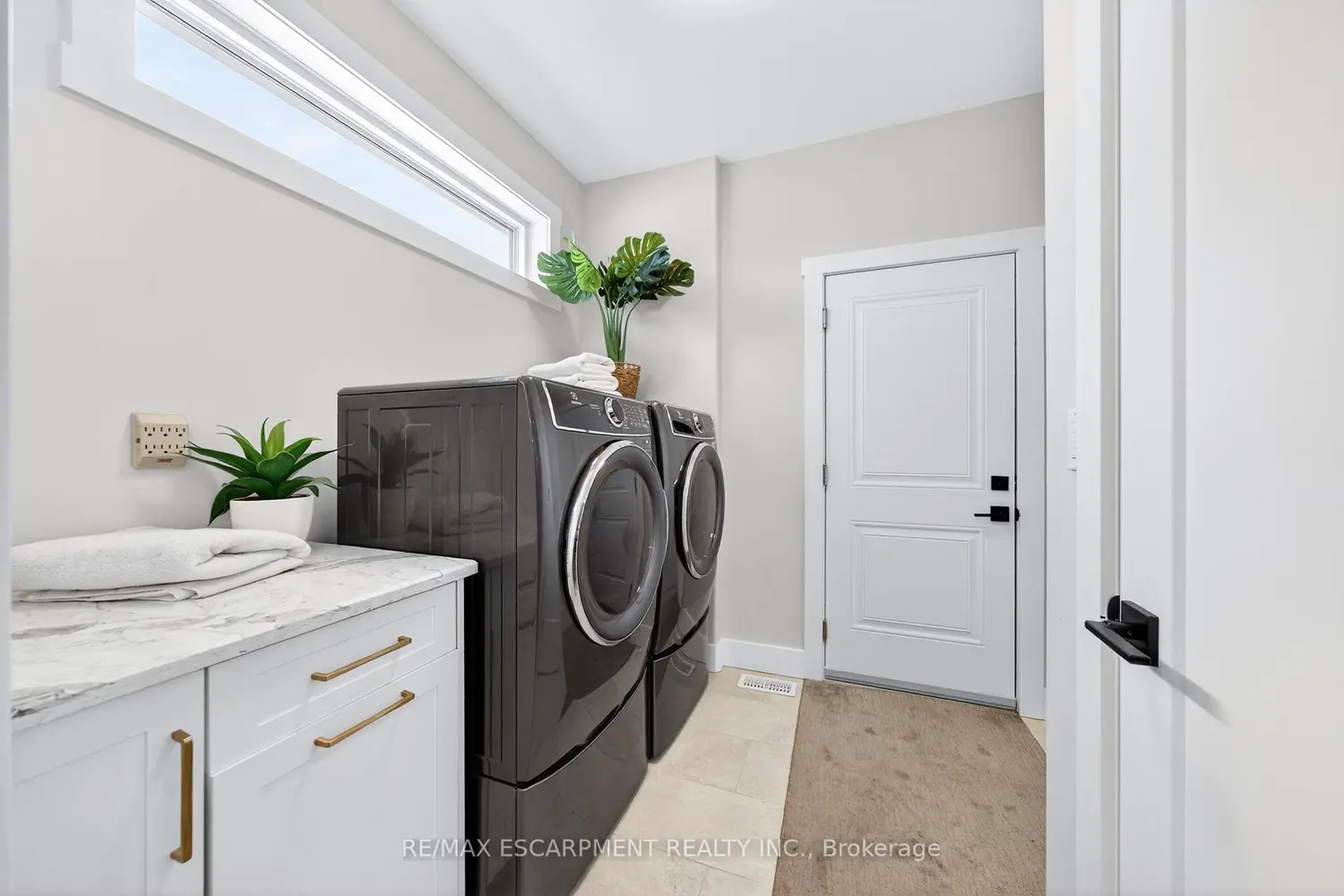 Additional image 11 of 24 Craddock Boulevard 23