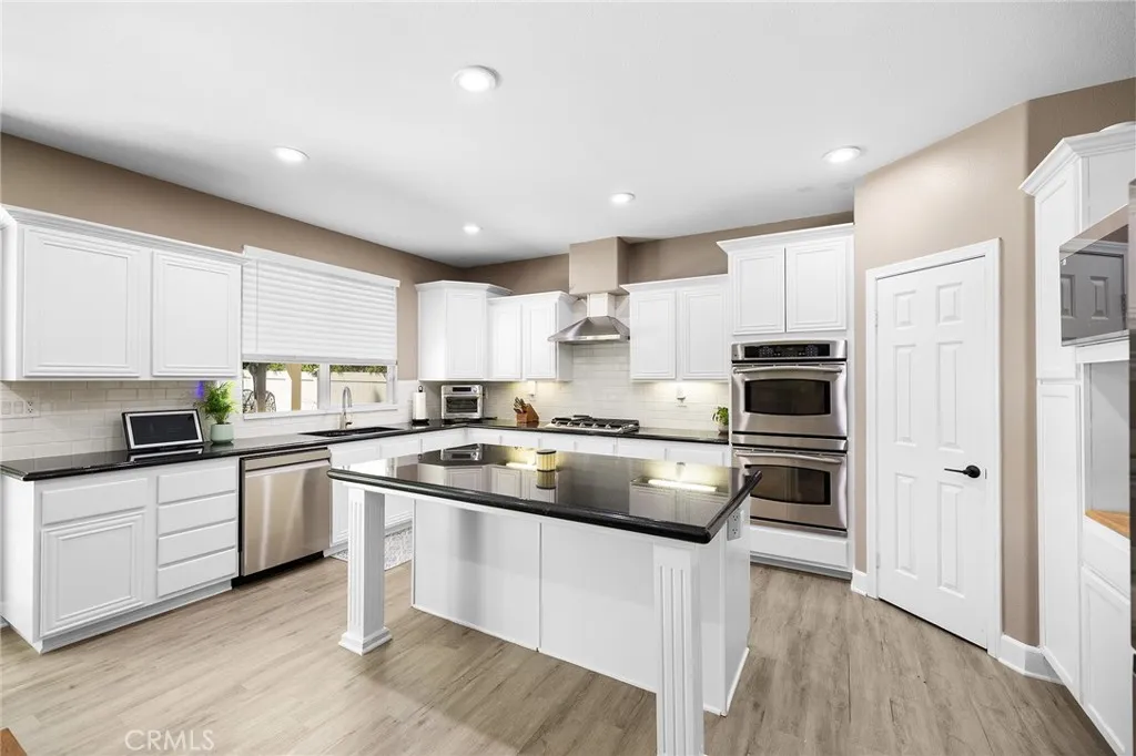 Additional image 7 of 33713 Pebble Brook Circle, Temecula, CA 92592