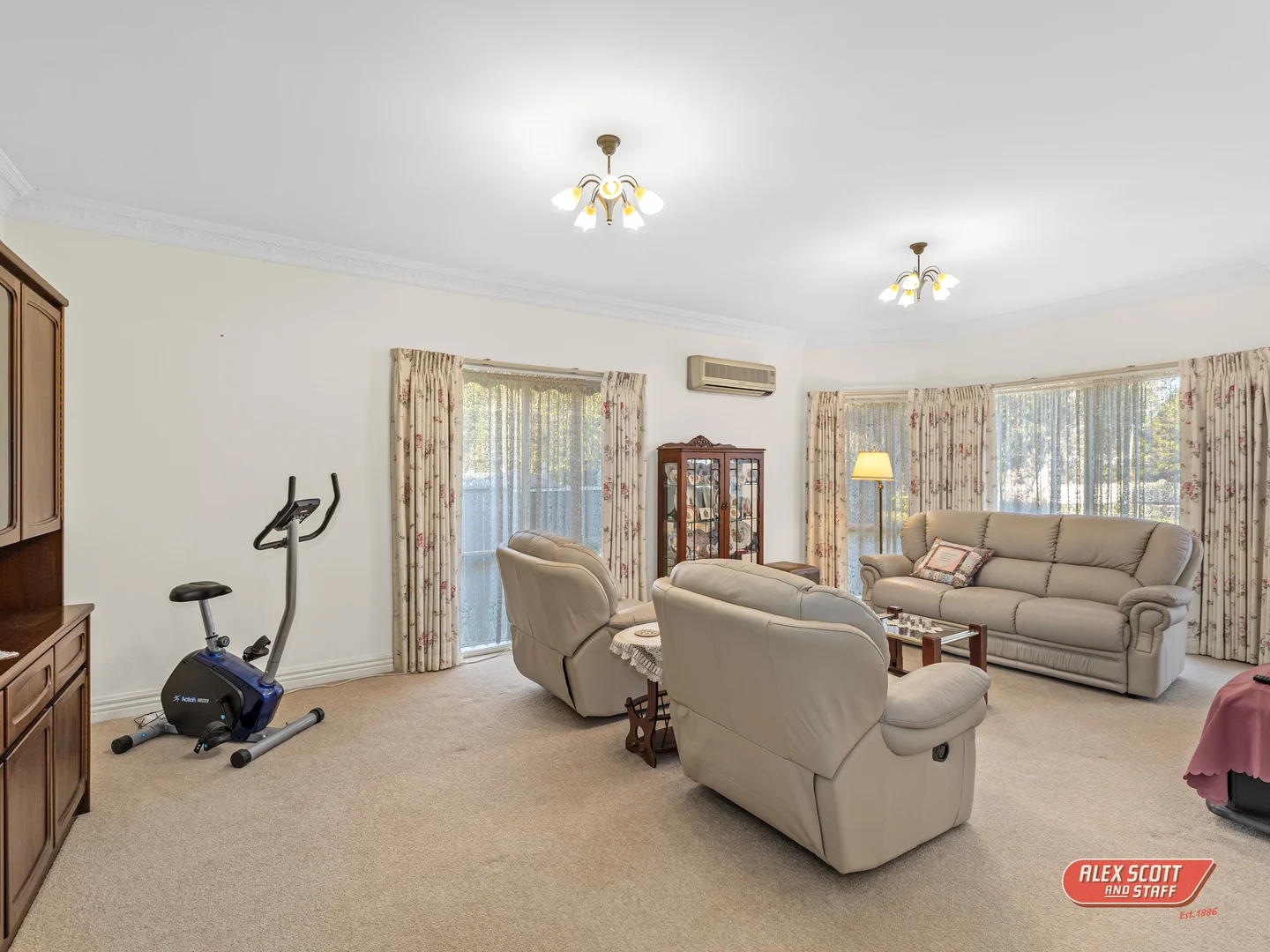 Additional image 4 of 12-16 Waratah Close, Cowes VIC 3922