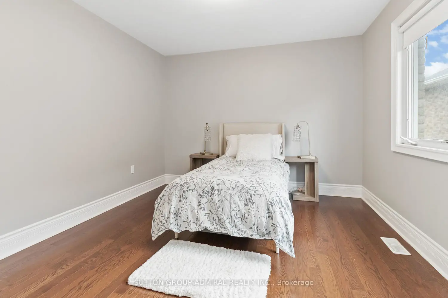 Additional image 12 of 3301 Skipton Lane