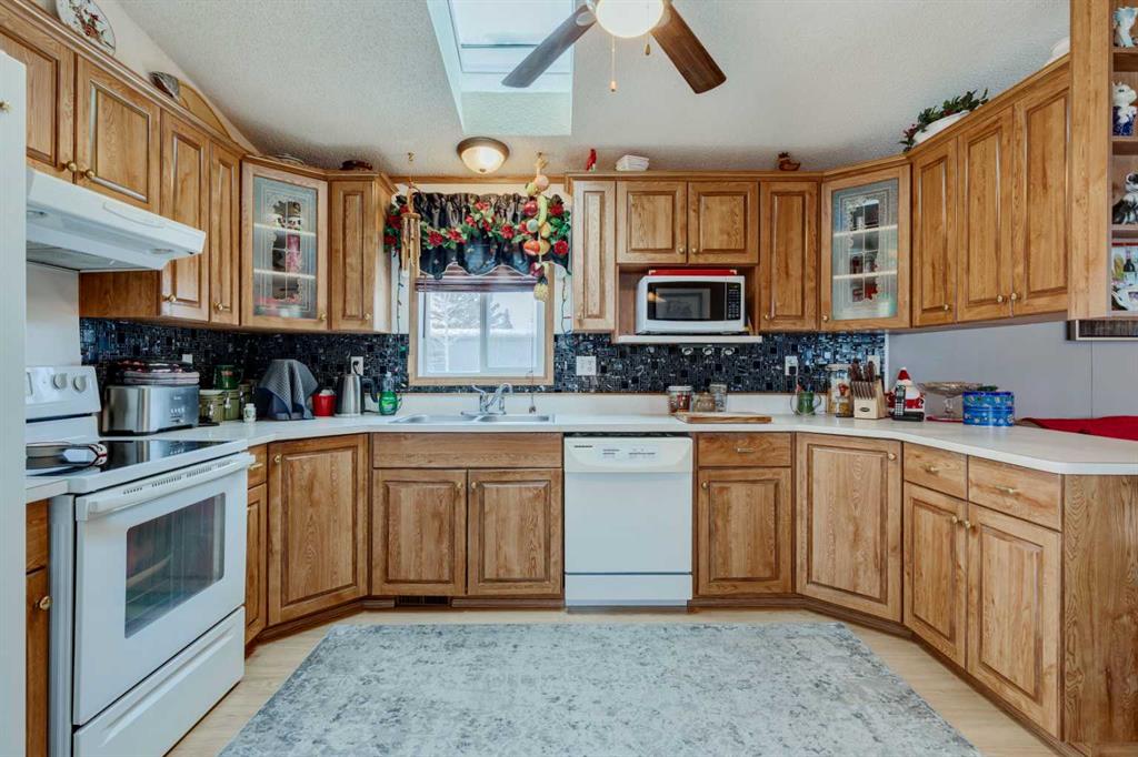 Additional image 6 of 247-3223 83 Street NW, Calgary, AB, T3B 5N5