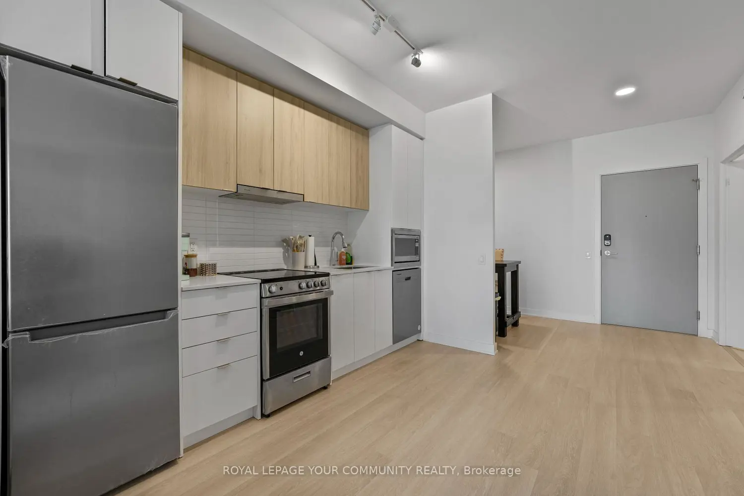 Additional image 8 of 30 Upper Mall Way 2109