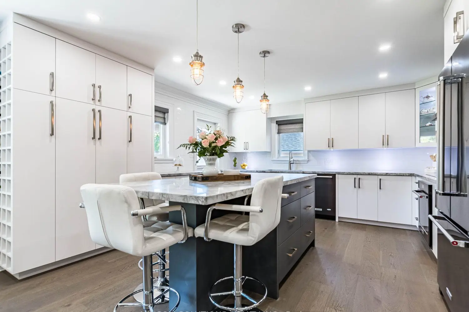 Additional image 4 of 37 Suburban Drive