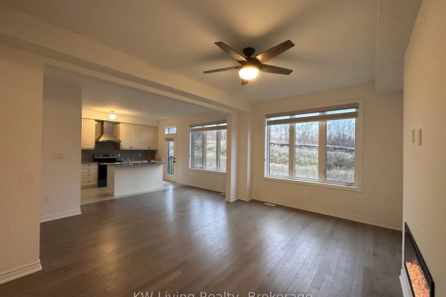 Additional image 2 of 1266 Talisman Manor