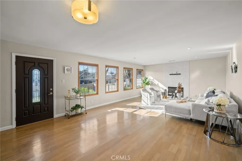 Additional image 40 of 12313 Alberta Dr, Culver City, CA 90230