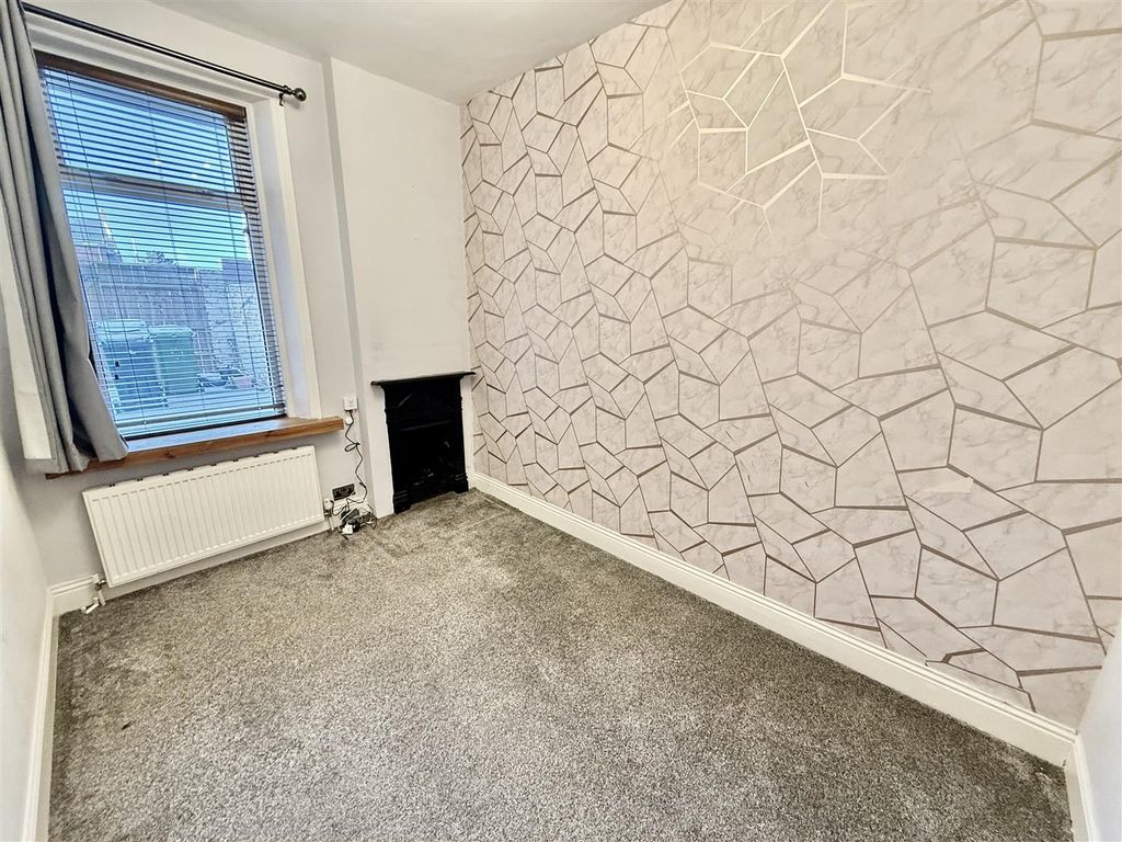 Additional image 6 of 2 bed flat for saleYork Street, Pelaw, Gateshead NE10