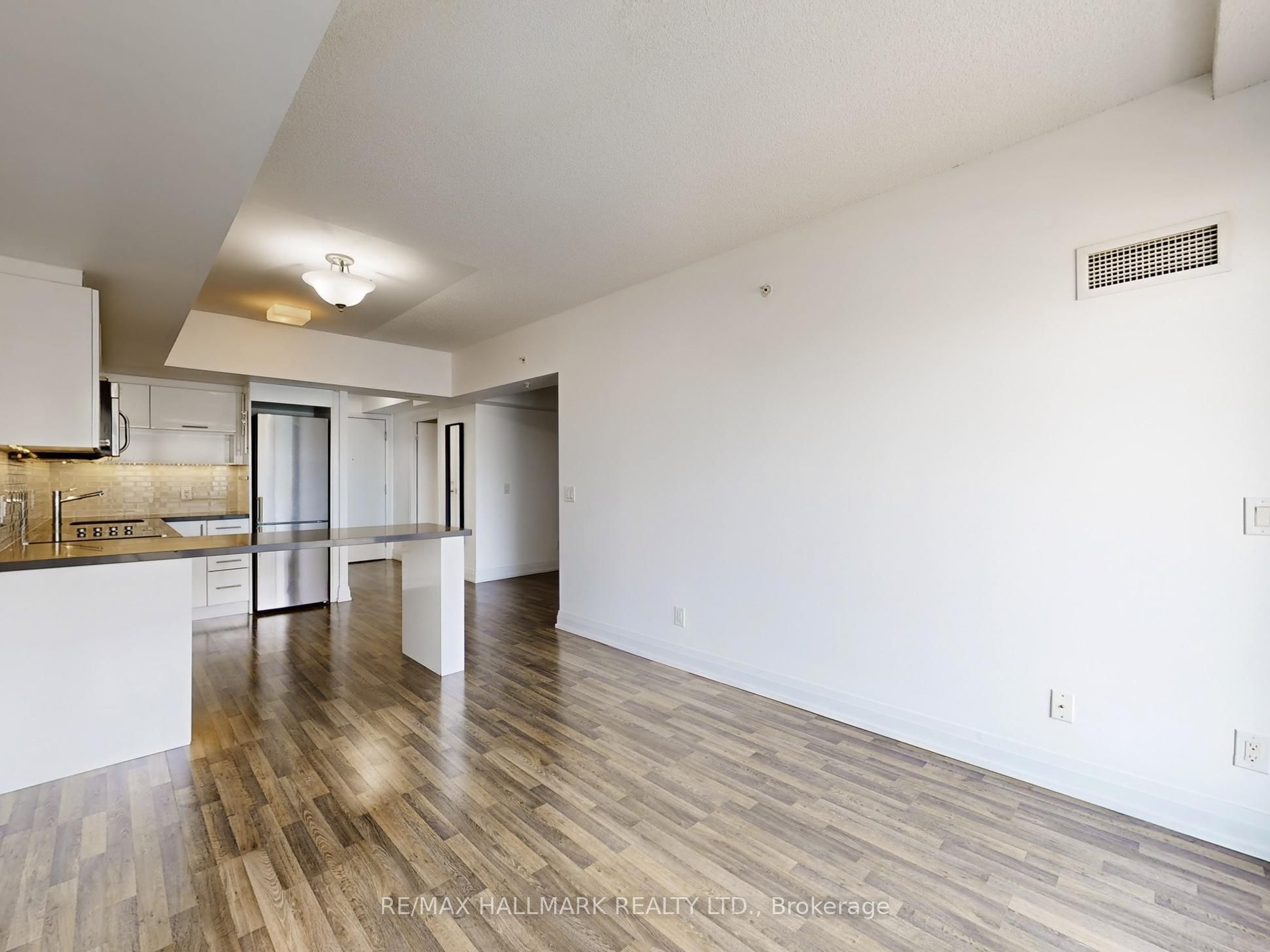 Additional image 4 of 1207 W-565 Wilson Avenue, Toronto, ON, M3H 0C6