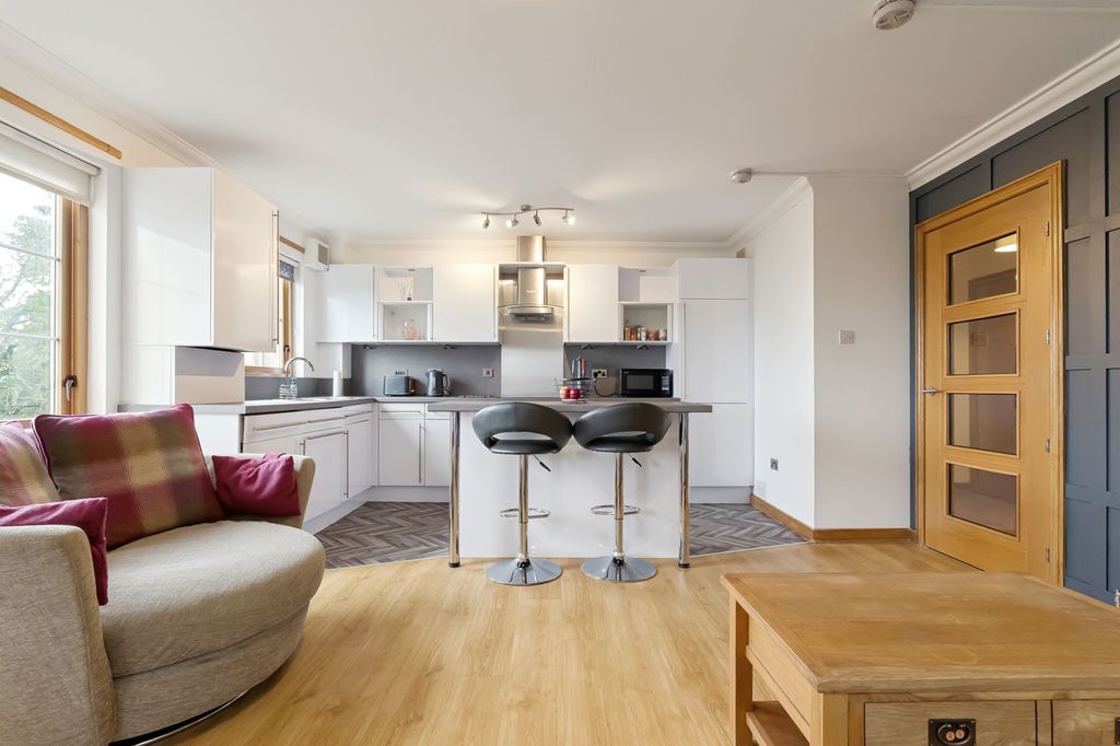 Additional image 8 of 3 bed flat for sale1/1, 2 Silver Birch Wynd, Port Glasgow PA14