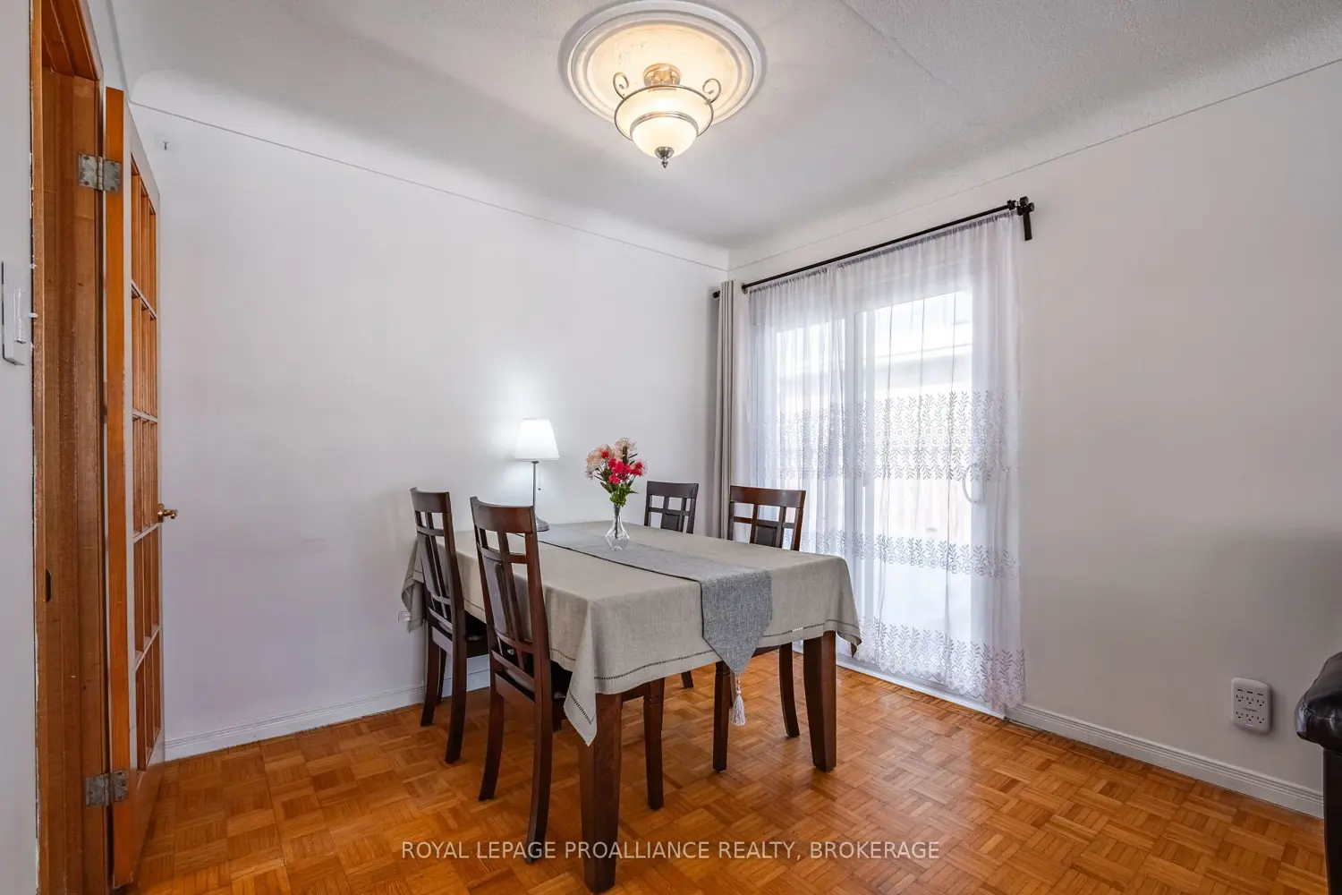 Additional image 9 of 687 Harrow Place