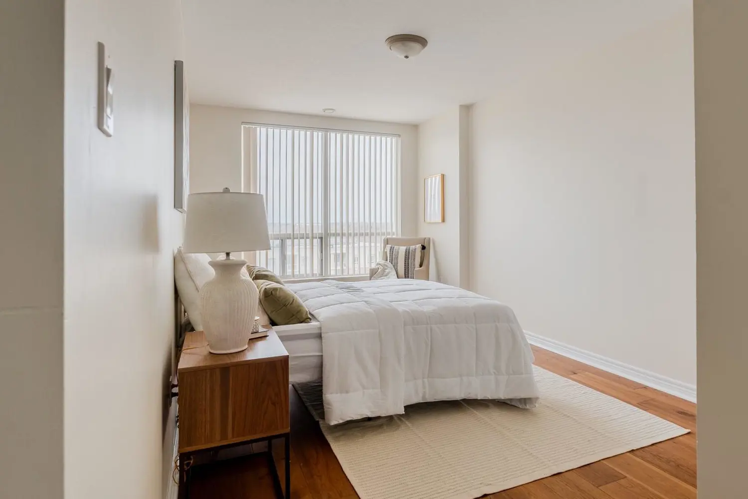 Additional image 10 of 1998 Ironstone Drive 909