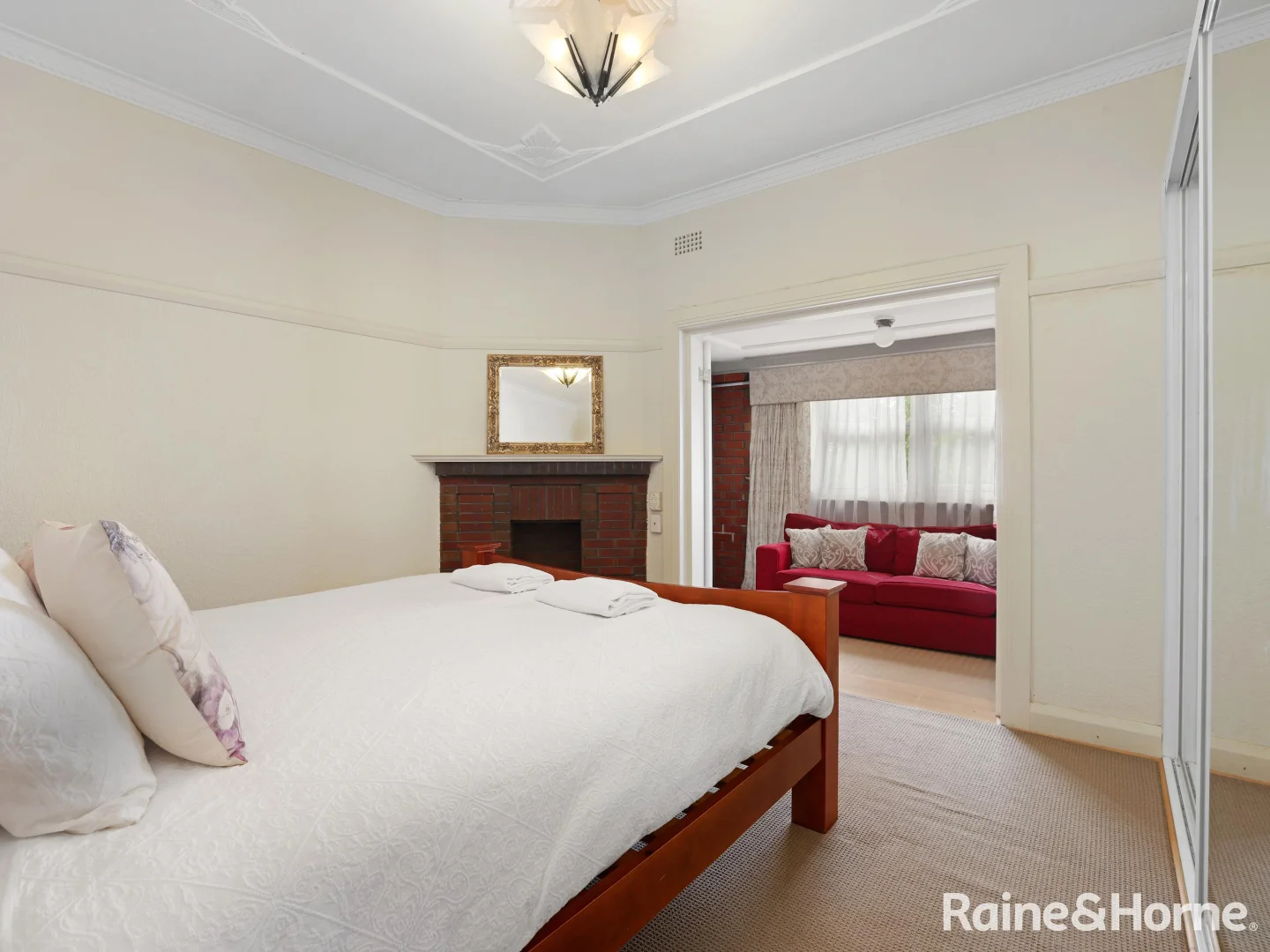 Additional image 13 of 158a Rocket Street, Bathurst NSW 2795