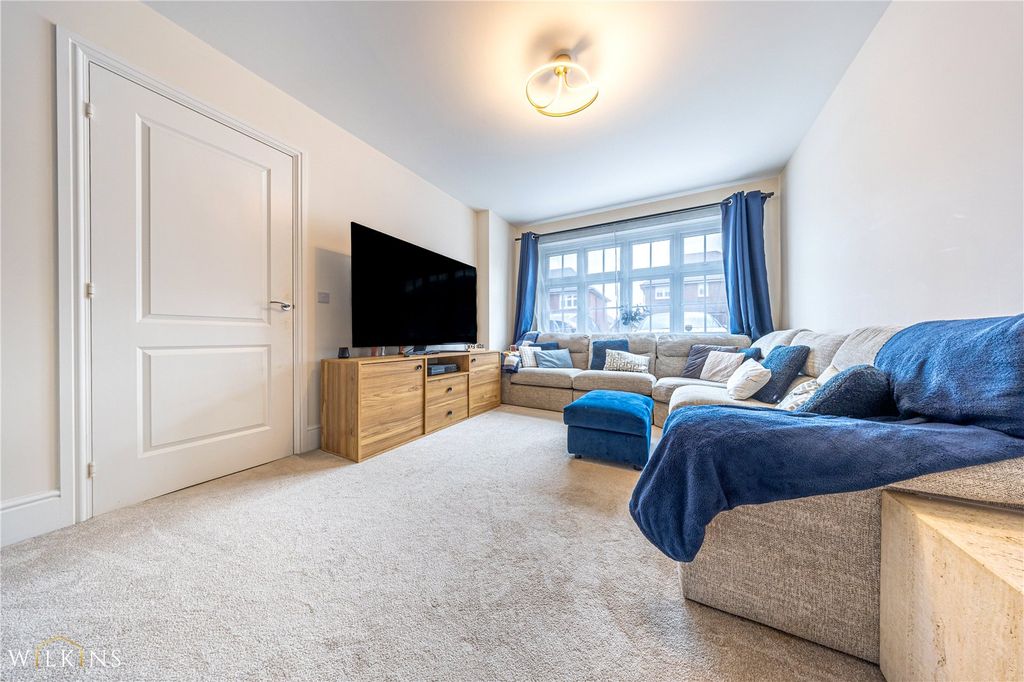 Additional image 8 of 3 bed semi-detached house for saleSilverdale Grove, Amington, Tamworth, Staffordshire B77