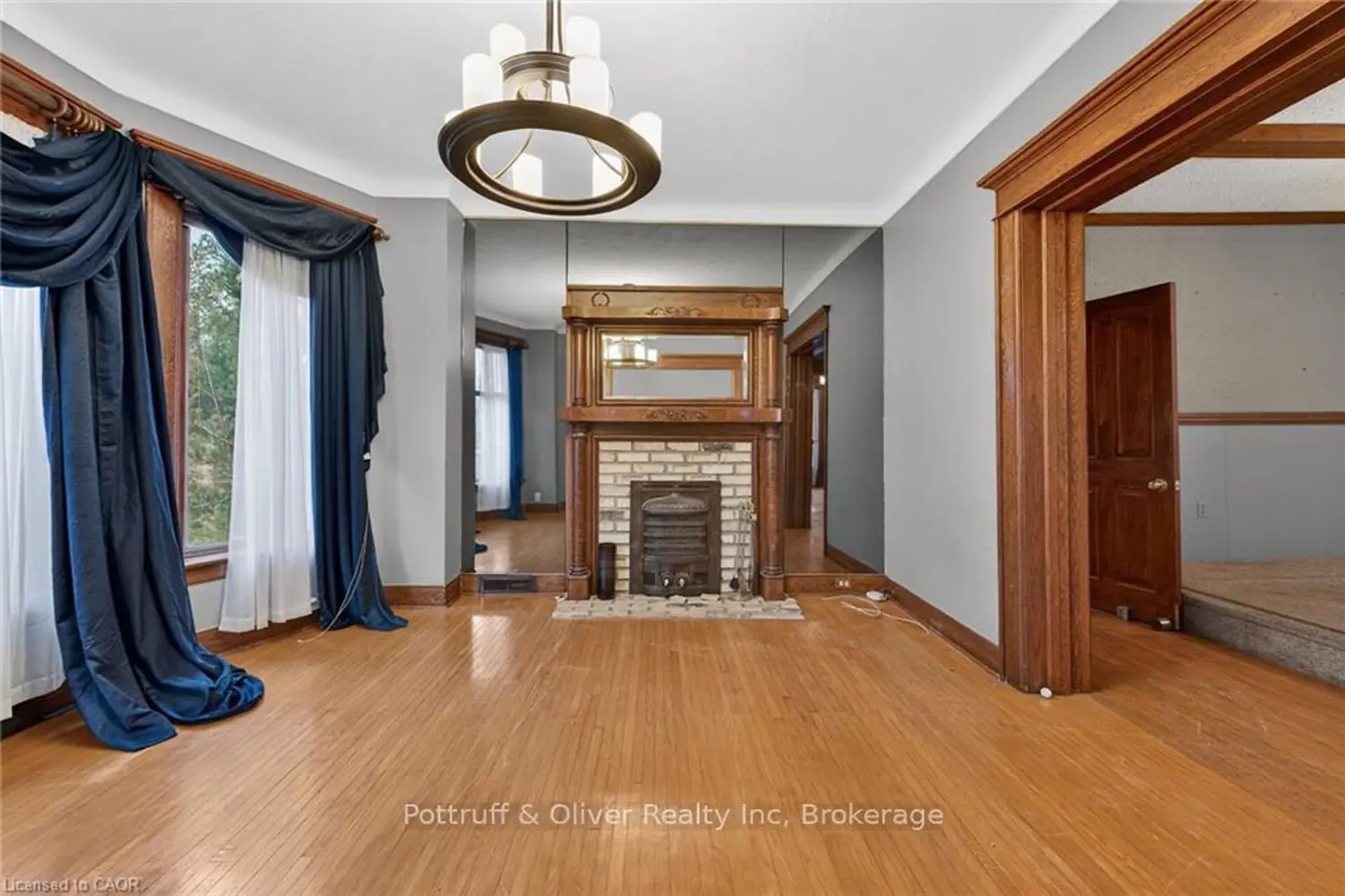 Additional image 16 of 4637 Ellis Street