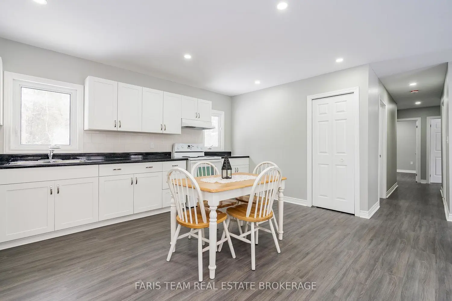 Additional image 4 of 3554 John Street