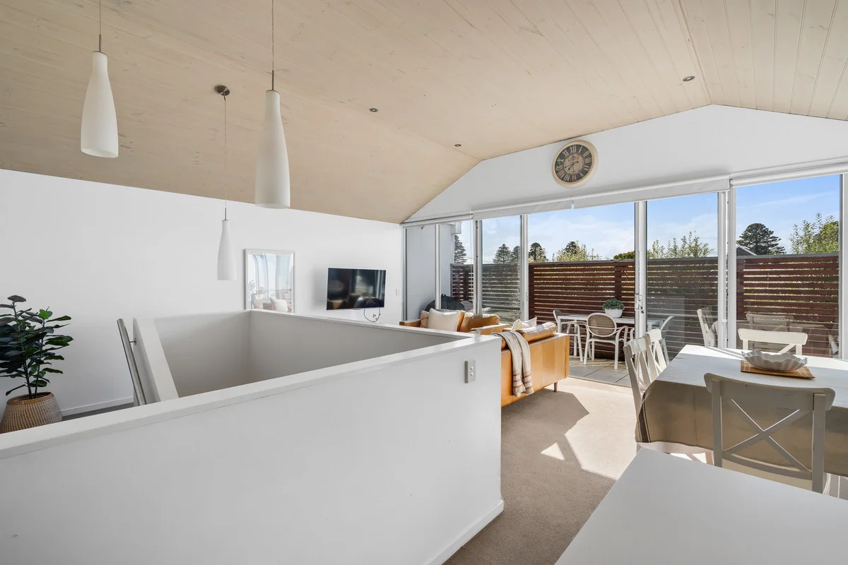 Additional image 17 of 12 / 48-50 Bank Street, Port Fairy VIC 3284