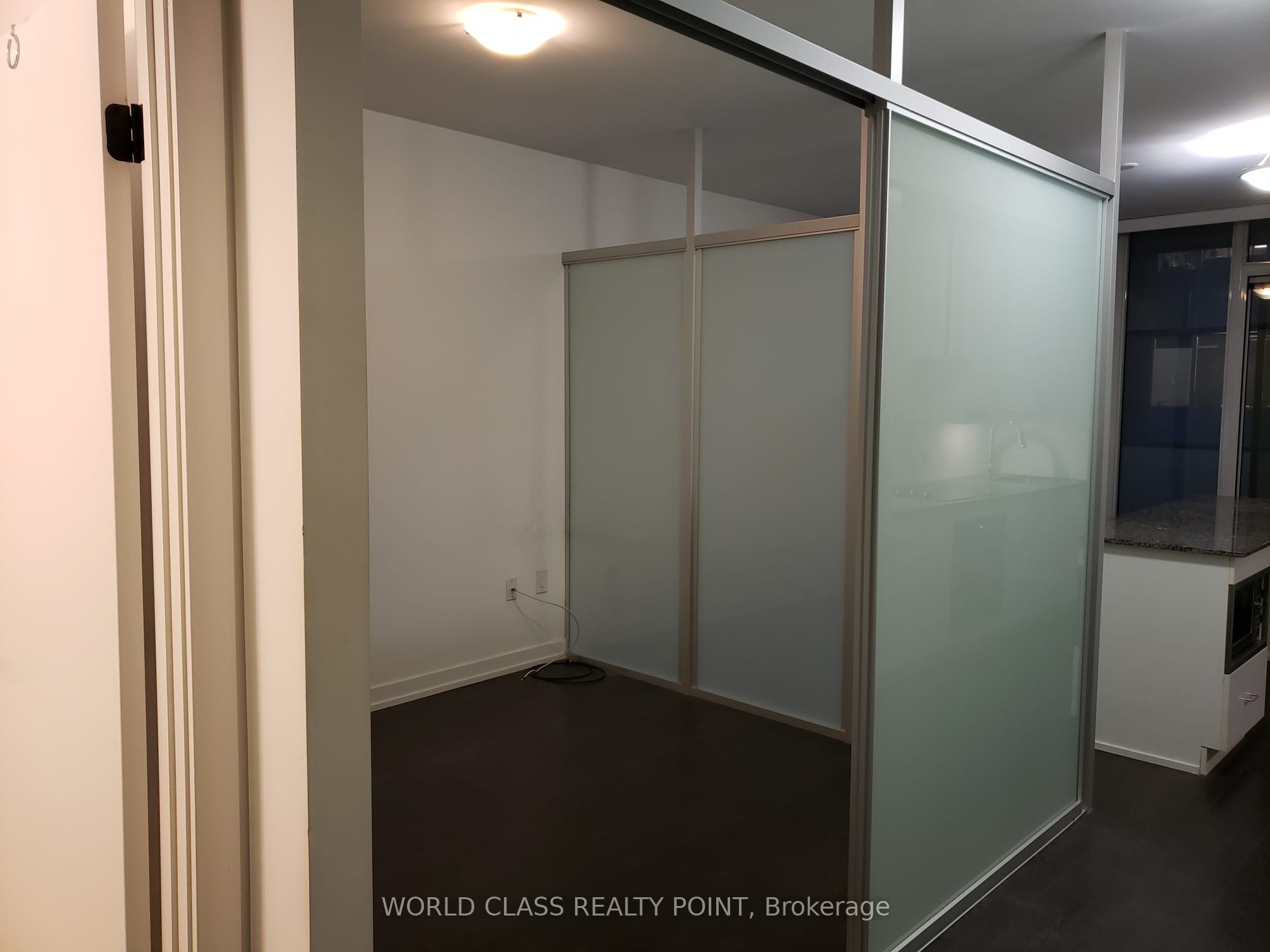 Additional image 6 of 1506-426 University Avenue, Toronto, ON, M5G 1S9