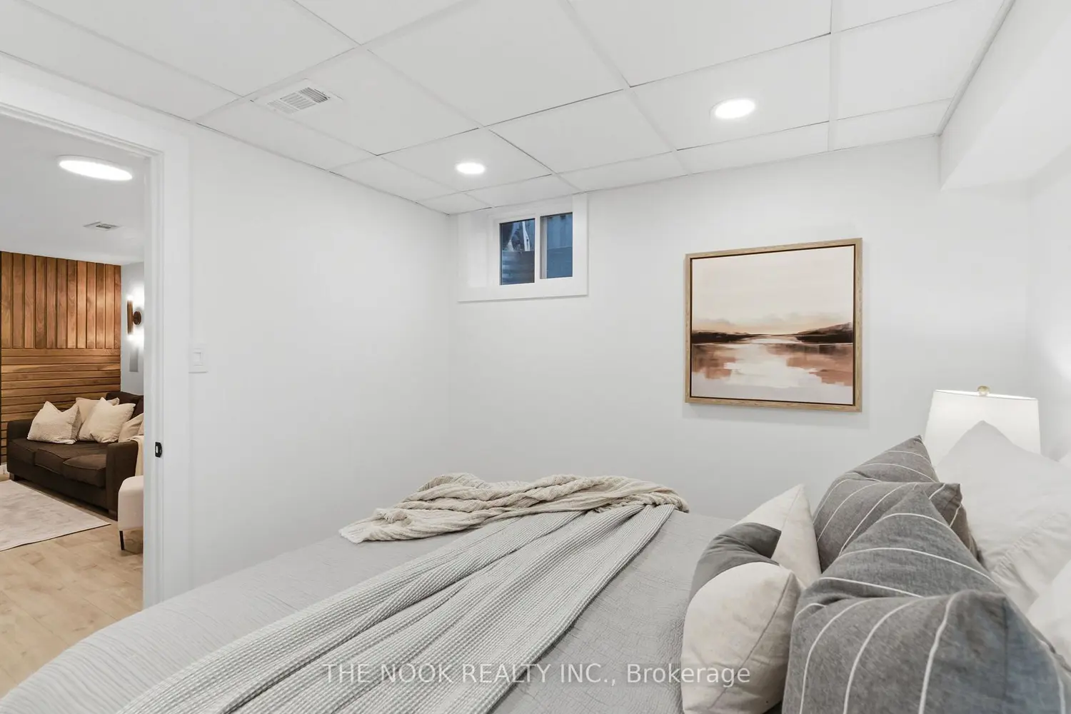 Additional image 14 of 11 Lynn Crescent