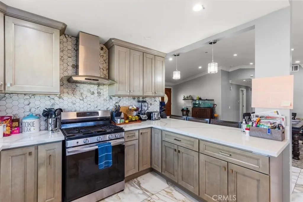 Additional image 73 of 661 Woodhill St, Rialto, CA 92376