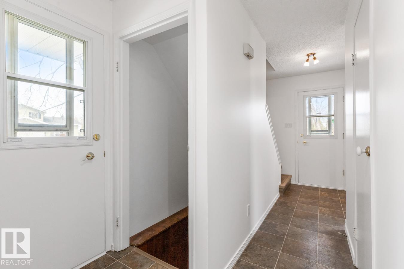 Additional image 6 of 242 Primrose Gardens NW, Edmonton, AB, T5T0R1